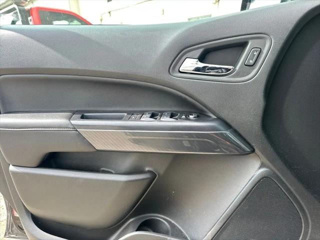 2022 GMC Canyon 4WD Crew Cab Short Box AT4 - Leather