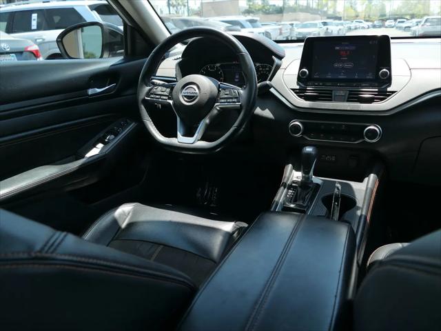 2021 Nissan Altima SR FWD