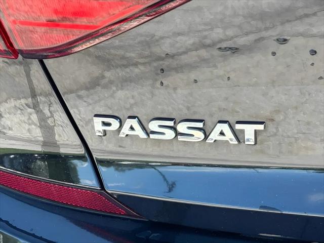 2017 Volkswagen Passat 1.8T R-Line