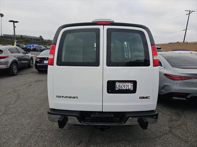 2017 GMC Savana 2500 Work Van
