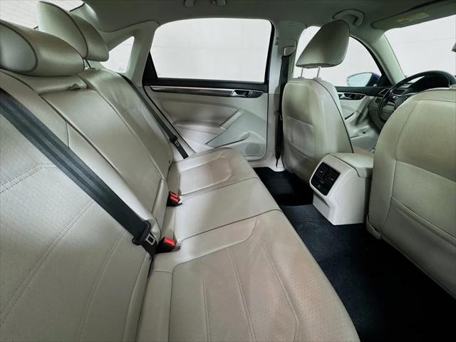 2016 Volkswagen Passat 1.8T SE