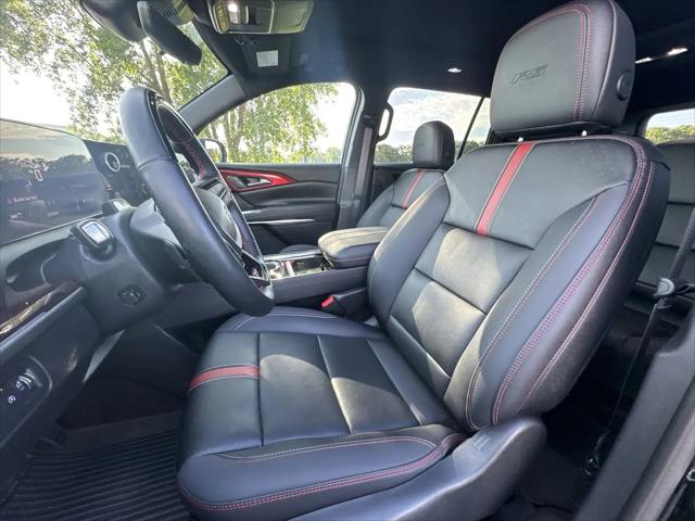 2025 Chevrolet Traverse AWD RS