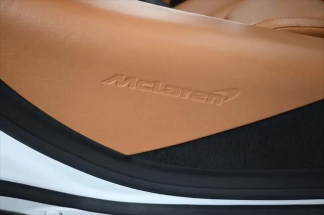 2022 McLaren GT Coupe