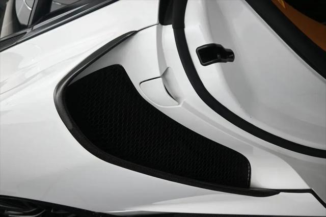 2022 McLaren GT Coupe