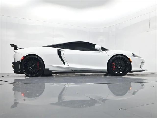 2022 McLaren GT Coupe
