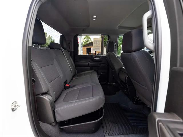 2023 Chevrolet Silverado 2500HD 4WD Crew Cab Standard Bed Custom