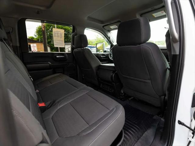 2023 Chevrolet Silverado 2500HD 4WD Crew Cab Standard Bed Custom