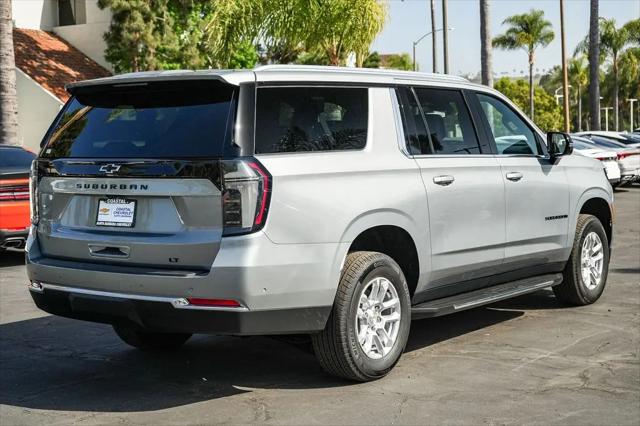 2026 Chevrolet Suburban LT, 4WD
