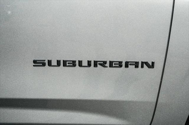 2026 Chevrolet Suburban LT, 4WD