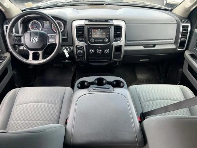 2018 Ram 1500 SLT