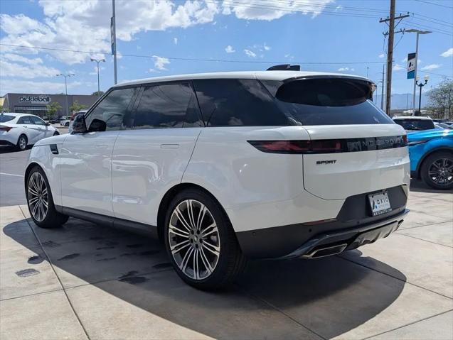 2025 Land Rover Range Rover Sport P360 SE