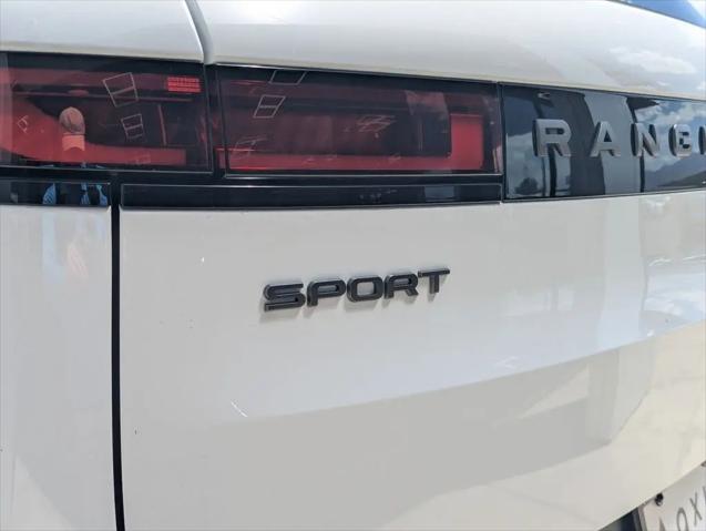 2025 Land Rover Range Rover Sport P360 SE