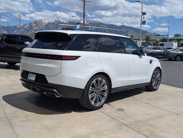 2025 Land Rover Range Rover Sport P360 SE