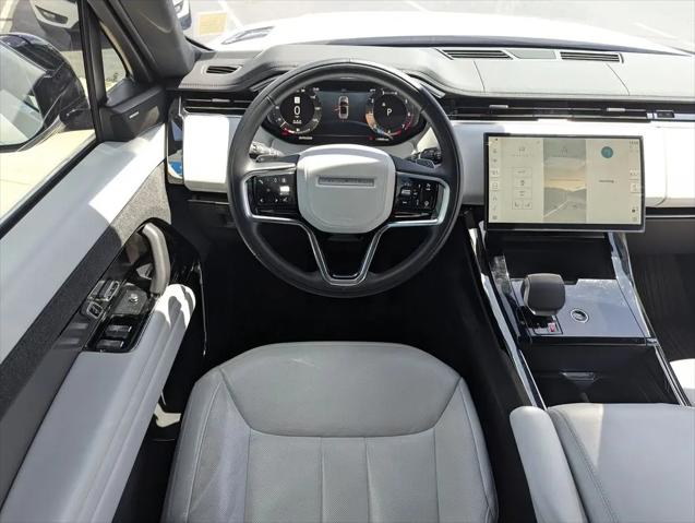 2025 Land Rover Range Rover Sport P360 SE