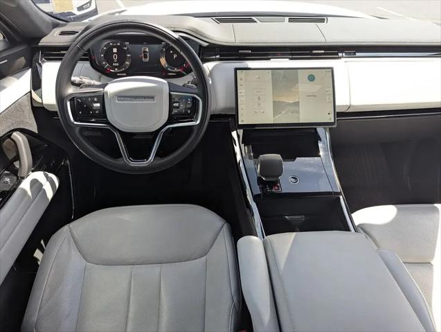 2025 Land Rover Range Rover Sport P360 SE