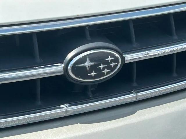 2001 Subaru Outback Base
