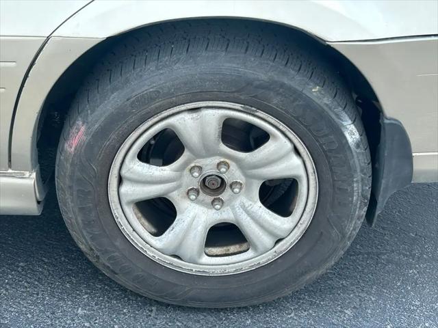 2001 Subaru Outback Base