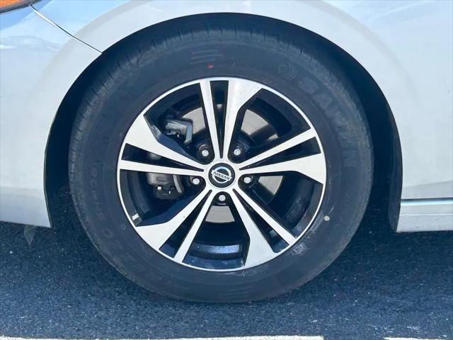 2023 Nissan Sentra SV Xtronic CVT
