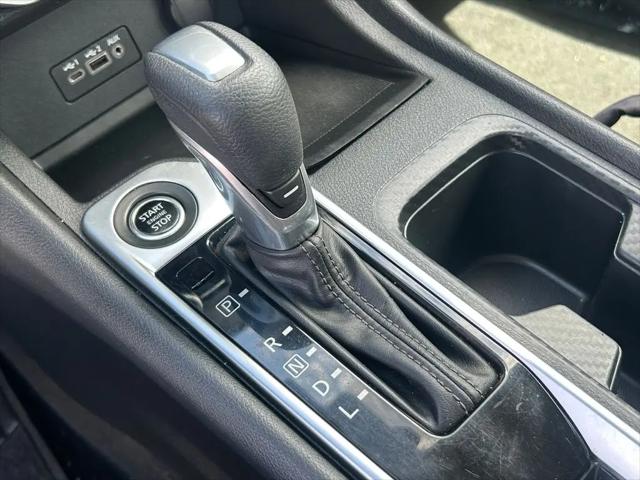 2023 Nissan Sentra SV Xtronic CVT