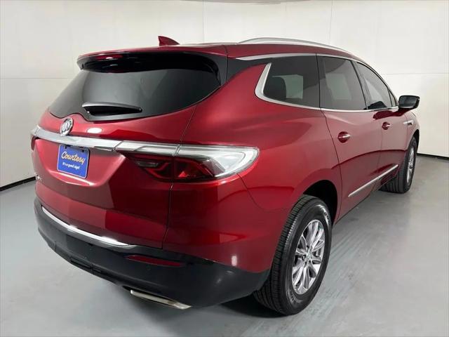 2024 Buick Enclave Essence FWD