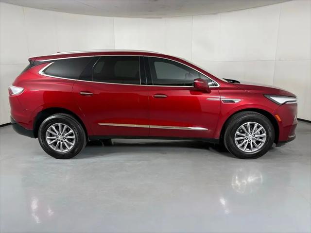2024 Buick Enclave Essence FWD