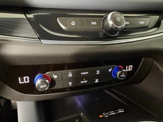 2024 Buick Enclave Essence FWD