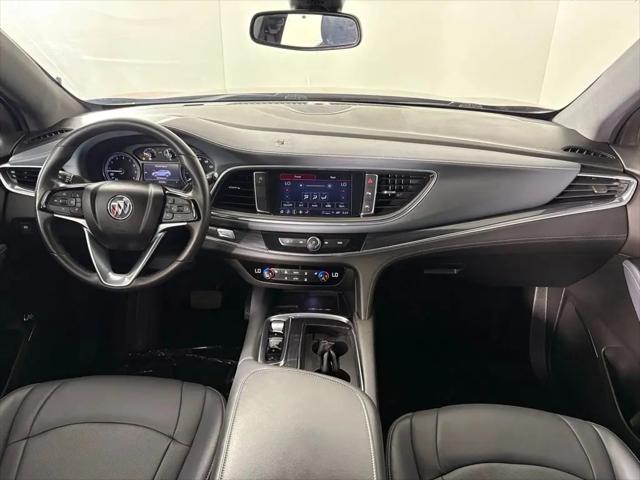 2024 Buick Enclave Essence FWD