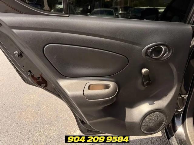 2019 Nissan Versa 1.6 S