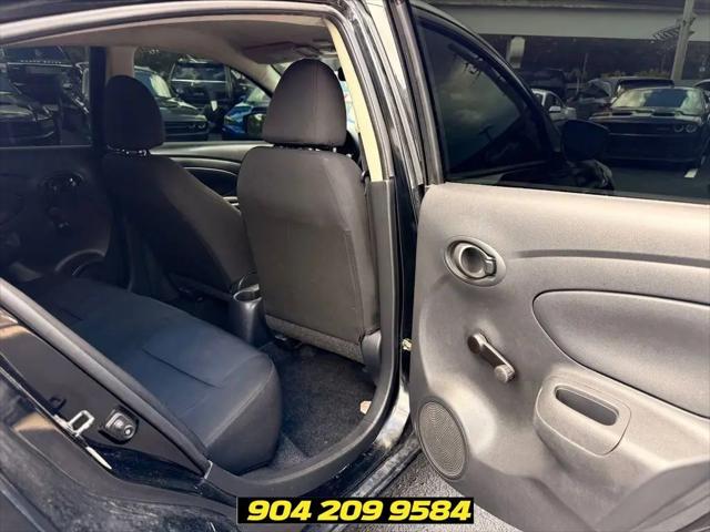 2019 Nissan Versa 1.6 S