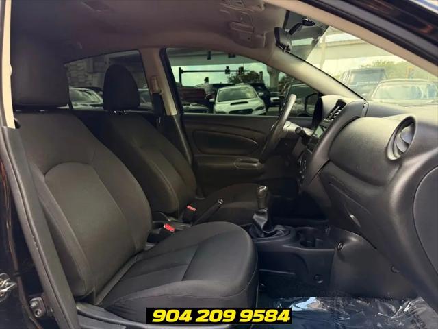 2019 Nissan Versa 1.6 S