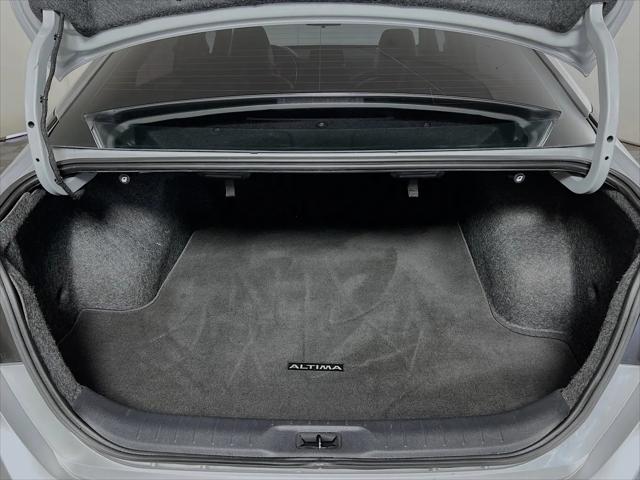2020 Nissan Altima SR Intelligent AWD