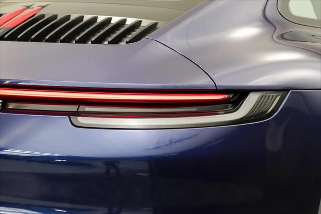 2020 Porsche 911 Carrera