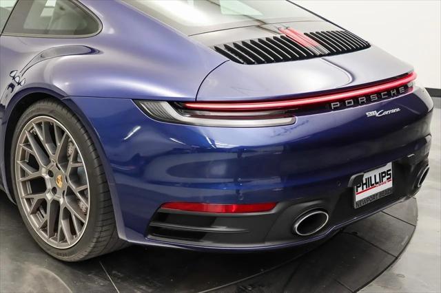 2020 Porsche 911 Carrera