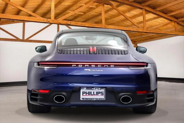 2020 Porsche 911 Carrera