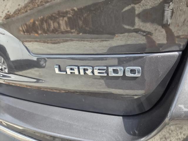2022 Jeep Grand Cherokee L Laredo 4x2