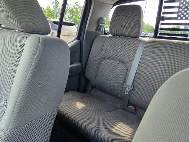 2015 Nissan Frontier SV