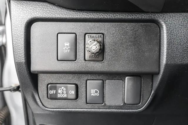 2020 Toyota Tacoma SR5 V6