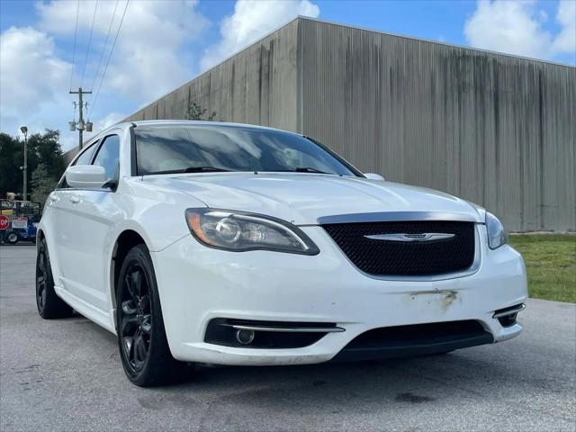 2014 Chrysler 200 Limited