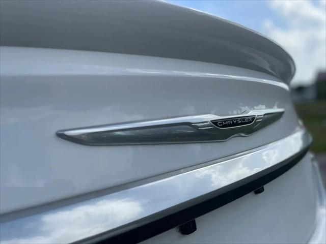 2014 Chrysler 200 Limited