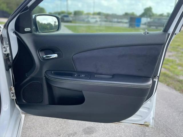 2014 Chrysler 200 Limited