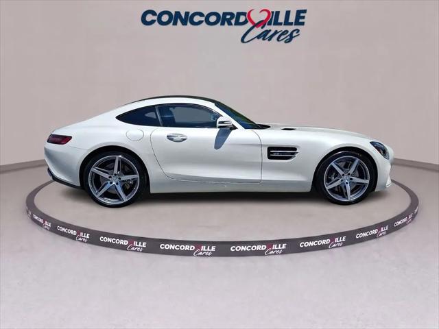 2017 Mercedes-Benz AMG GT Standard