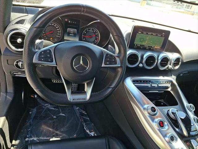 2017 Mercedes-Benz AMG GT Standard