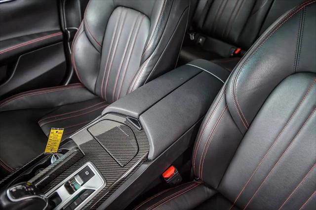 2015 Maserati Ghibli Standard