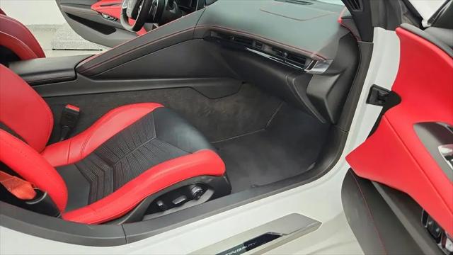 2023 Chevrolet Corvette Stingray RWD Coupe 2LT