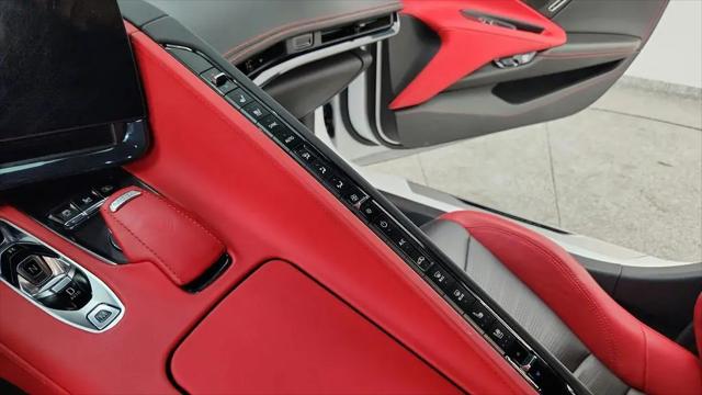 2023 Chevrolet Corvette Stingray RWD Coupe 2LT