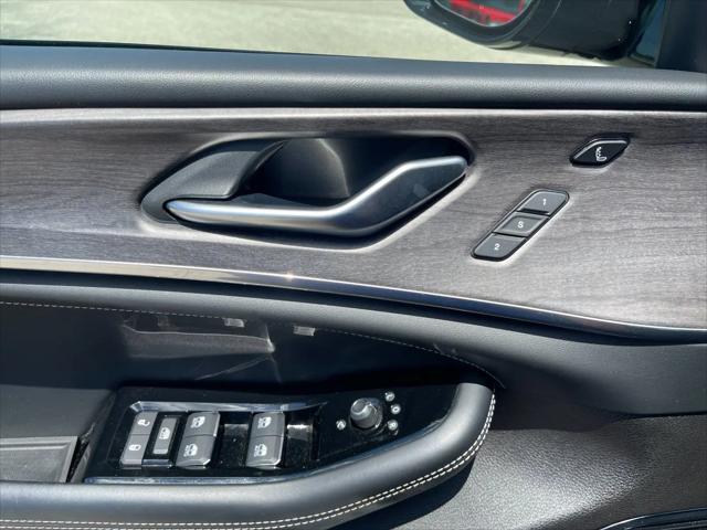 2022 Jeep Grand Cherokee Overland