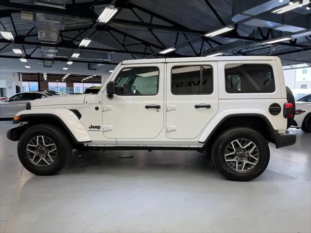 2025 Jeep Wrangler 4-Door Sahara 4x4