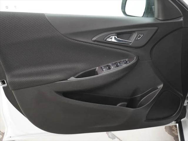 2022 Chevrolet Malibu FWD LS
