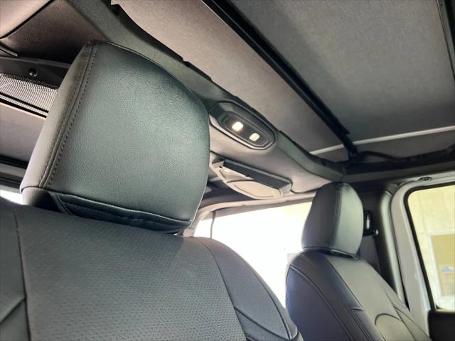 2025 Jeep Wrangler 2-Door Sport 4x4