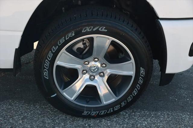 2026 Ram 1500 Express Crew Cab 4x2 57 Box
